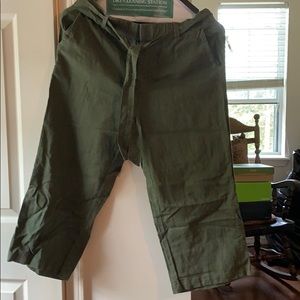 Liz Claiborne linen crop pant